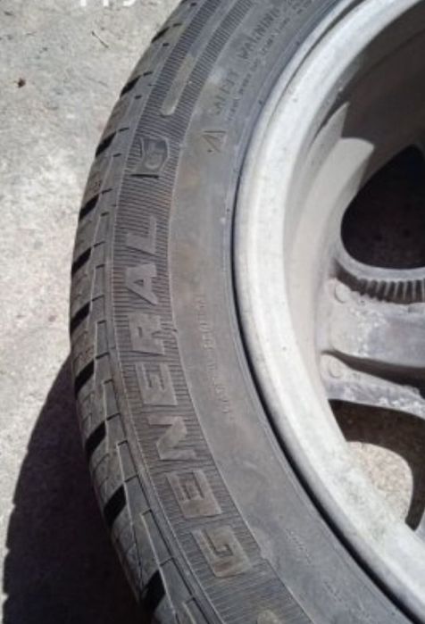 Продавам гуми и джанти