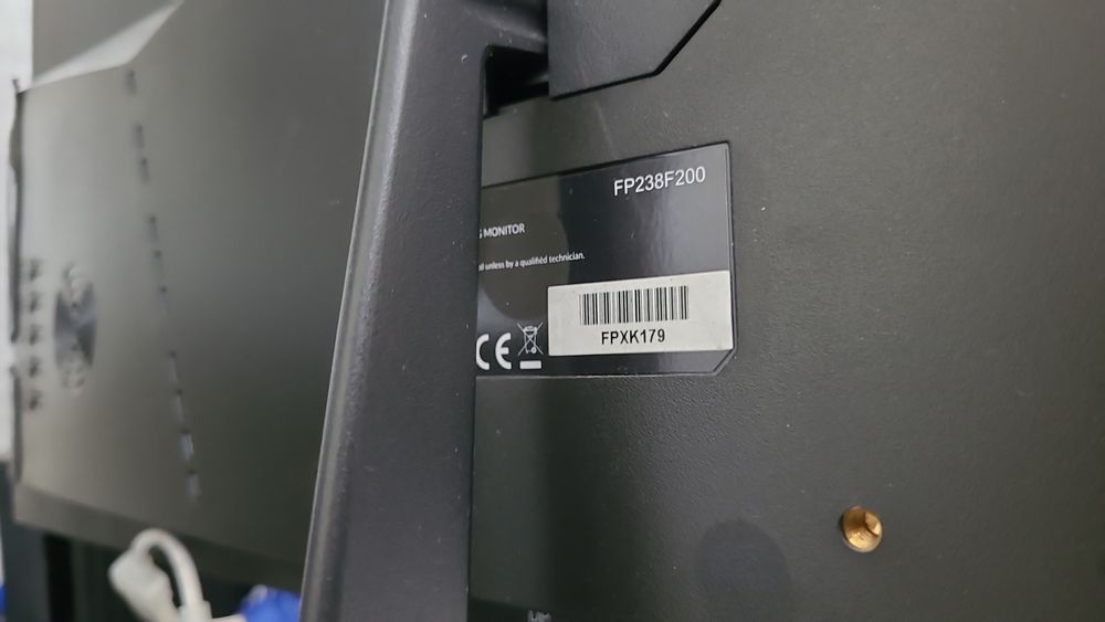 МОНИТОР 200 ГЦ + HDMI в подарок