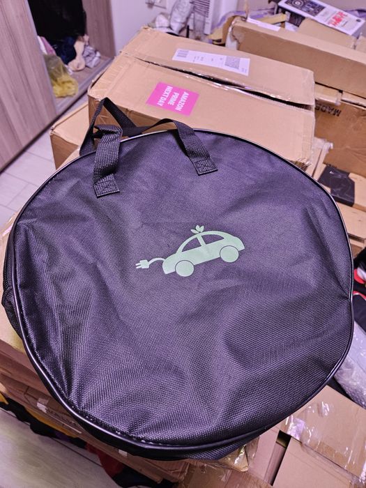 Stație portabilă EVSE Type2 (max. 32A, mono fază, 7,4kW) + Geantă încă