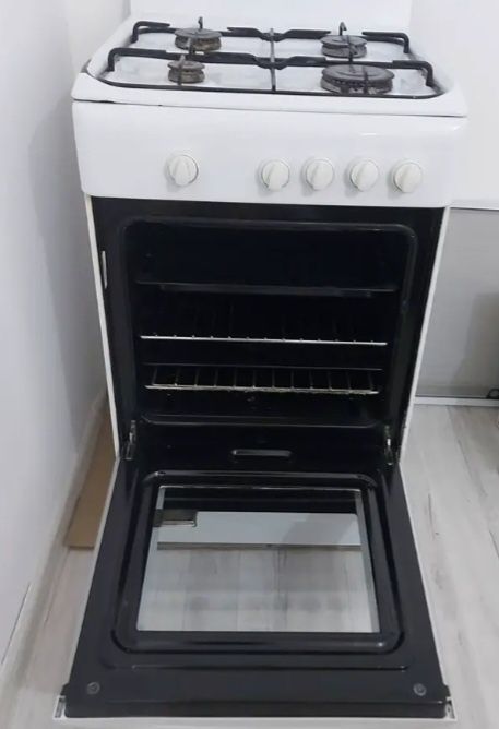 Продам газовая плита Индезит