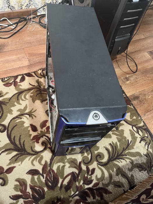 Продам не рабочий компьютер