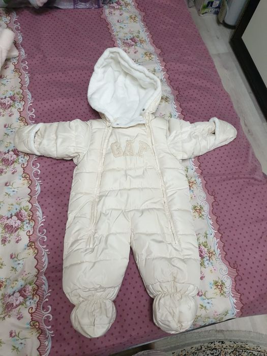 Весенняя одежда для девочки