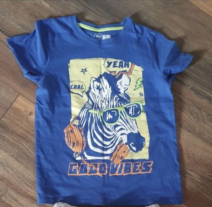 Дрехи  за деца,анцуг,полувер,панталонки, тениска