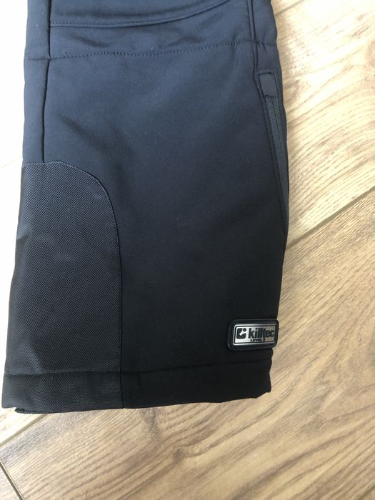 Горнолыжный костюм