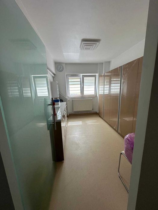 apartament 3 camere