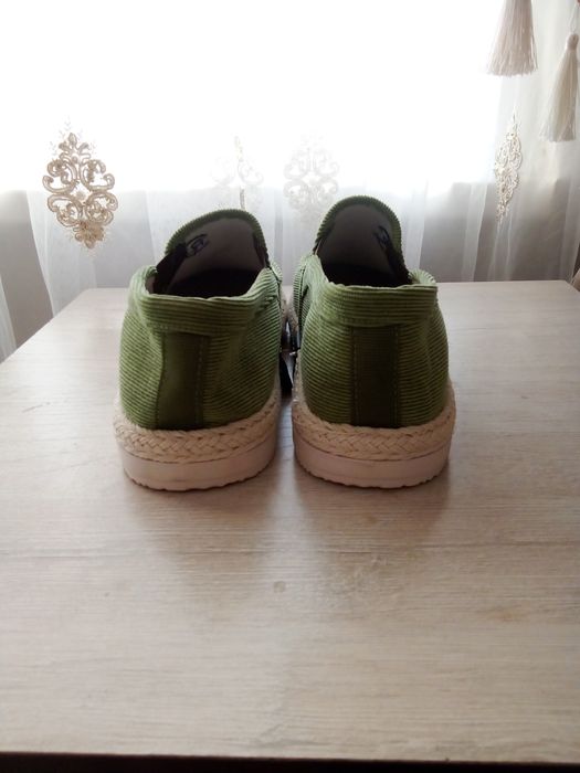 Erkaklar oyoq kiyimi