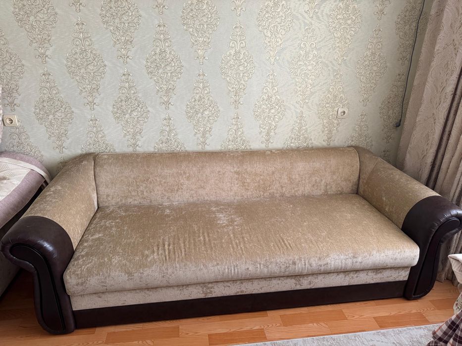 Продам диван и кресло