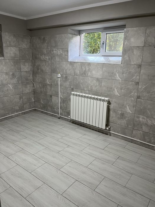 Inchiriez spatiu comercial