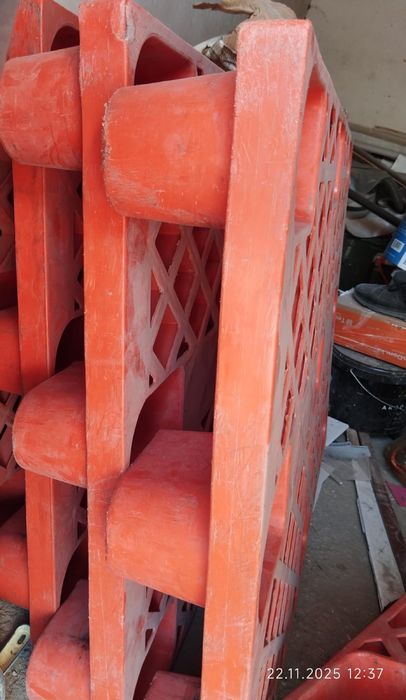 Поддон пластмассовая