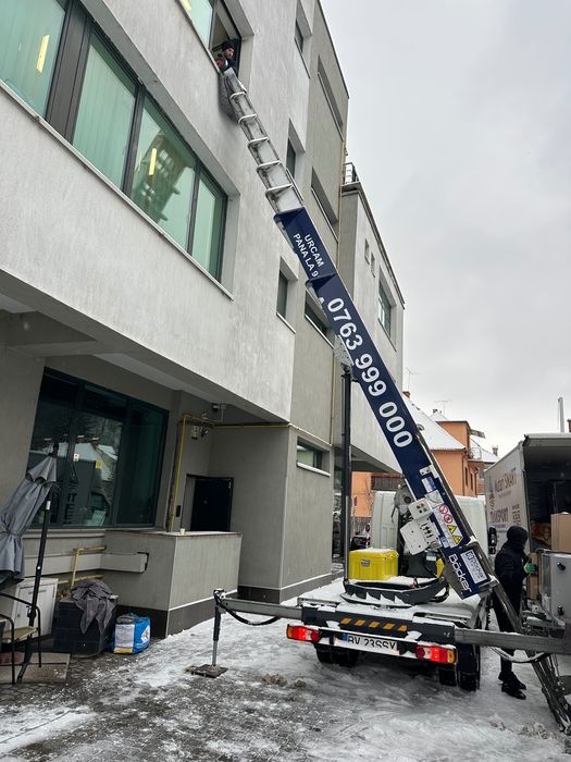 Lift exterior Brasov