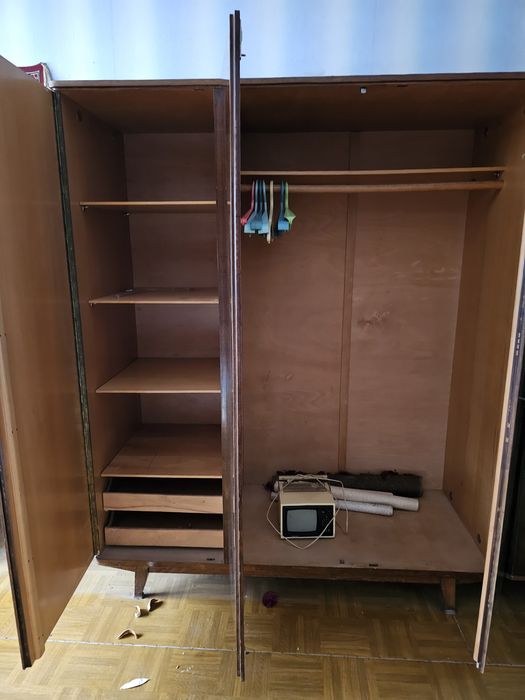 Шифоньер, бесплатно