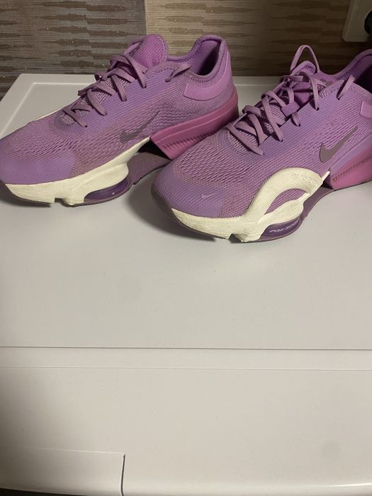 Маратонки Nike Zoom Superrep