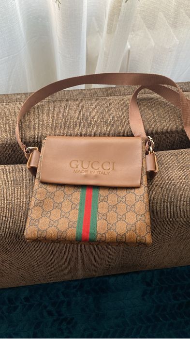 Borseta Gucci maro