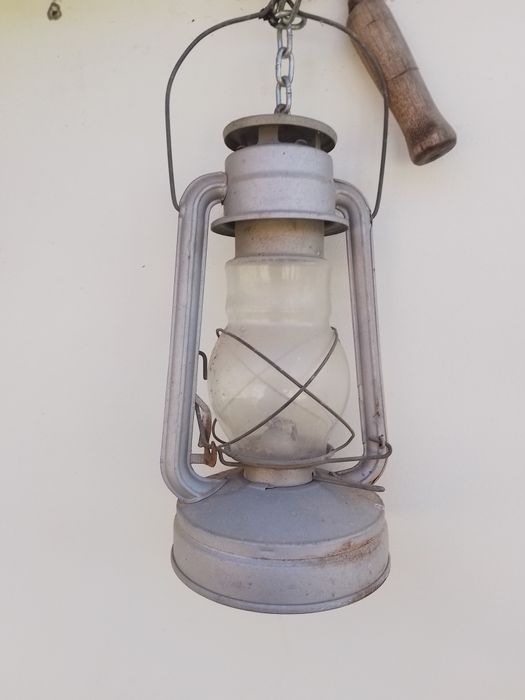 Стара лампа работещ със спирт