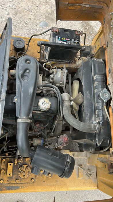 Продам кару KOMATSU