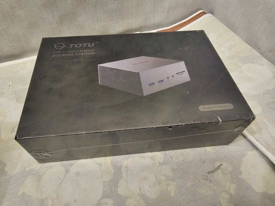 Docking station Totu TT-DC001A 4K Triple Display USB-C nou sigilat