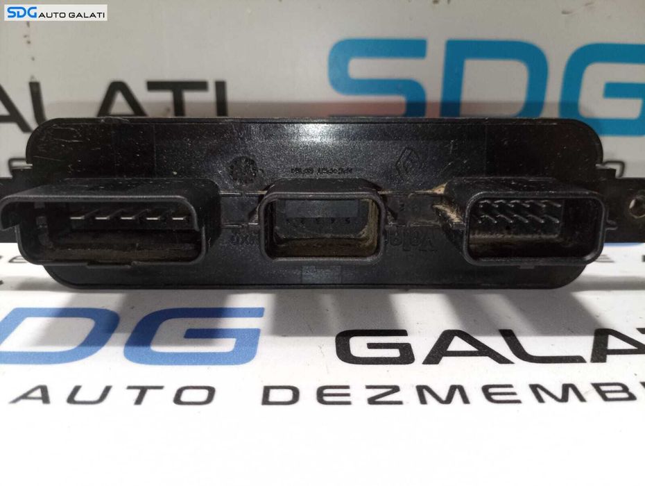 Unitate Modul Calculator Lumini Renault Clio 3 2005 - 2014 Cod 8200261817 89901282G [M4351]