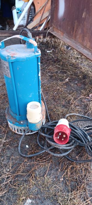 Продам погружной насос