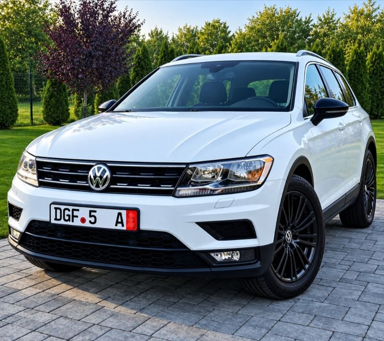 Volkswagen Tiguan 2020 Model IQ Drive 2.0 TDI 150 CP Bord digital  Highline  Distronic Camera 360°