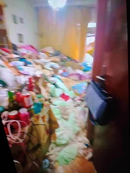 Почистване на дворове и гаражи