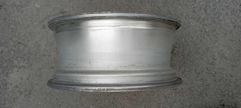 Продам диски оригинальные