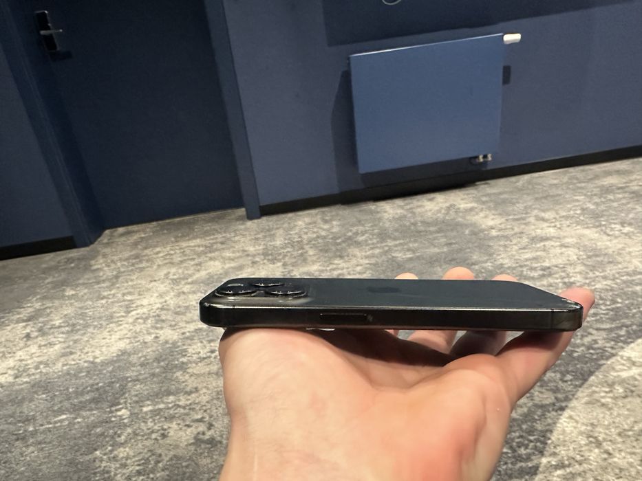 IPhone 15 pro 128gb