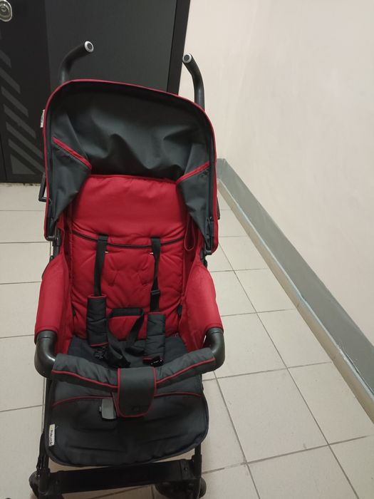 Детская коляска в отличном состояний