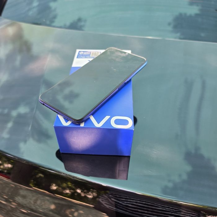 Vivo Y20 sotiladi dastavka bor