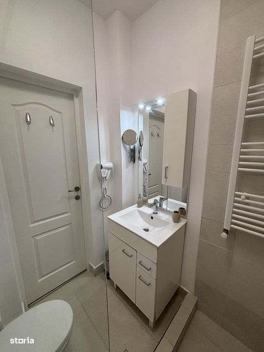 Inchiriez 2 camere GARA DE NORD | 1" Metrou | Centrala Proprie