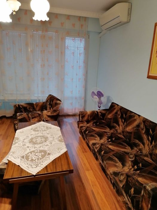 Продава се Четиристаен апартамент в Варна, Младост 2 - 86 кв.м за 1396 €/кв.м - Снимка #4