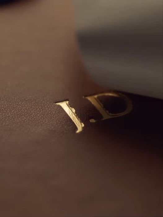 Гравировки на Дайсон в Астане