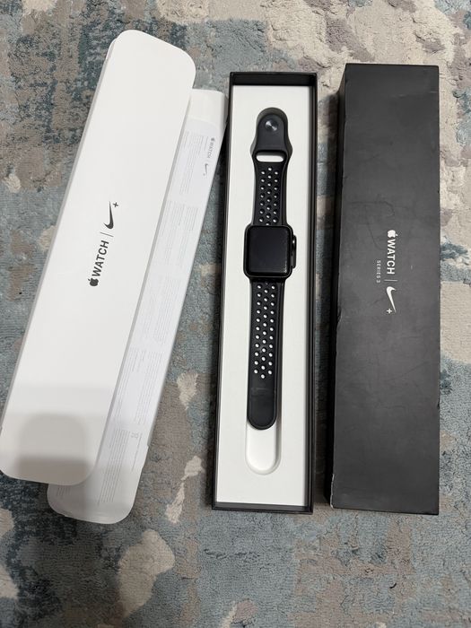 Apple Watch Series 5 va 3 sotiladi
