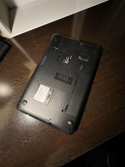 Ноутбук Toshiba в хорошем состоянии