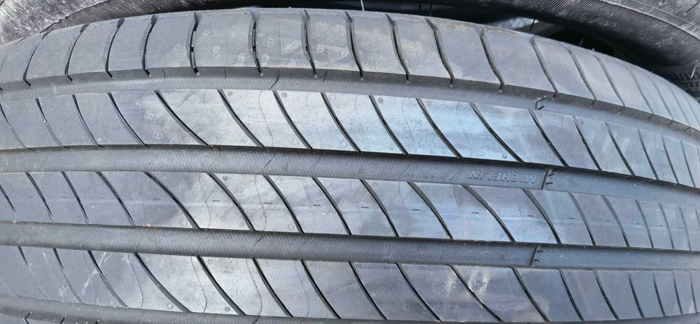 Чисто Нови 195 60 18 Michelin