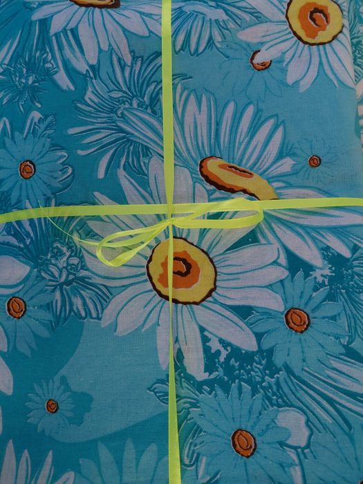 Продам комплекта постельного белья 1,5.