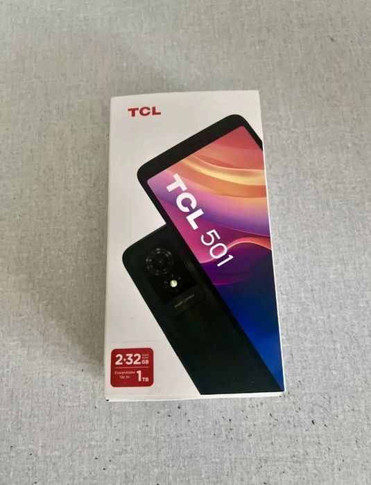 Telefon Mobil android 12 Tcl 501
