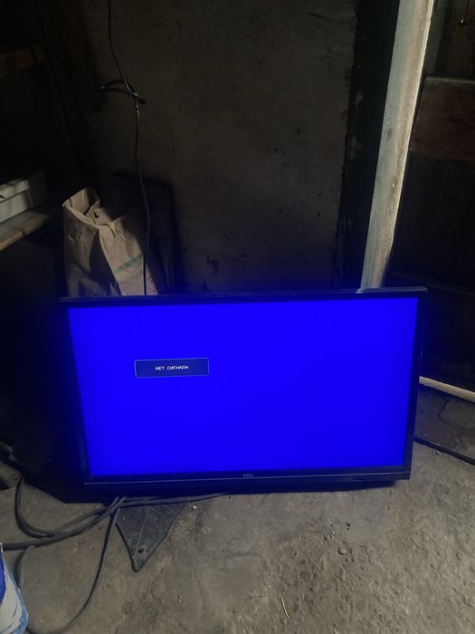 Телевизор TCL.