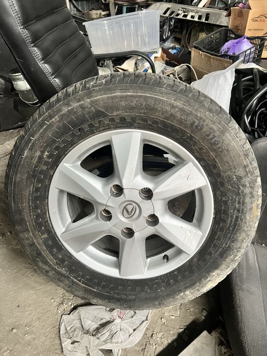 Комплект дисков на лексус