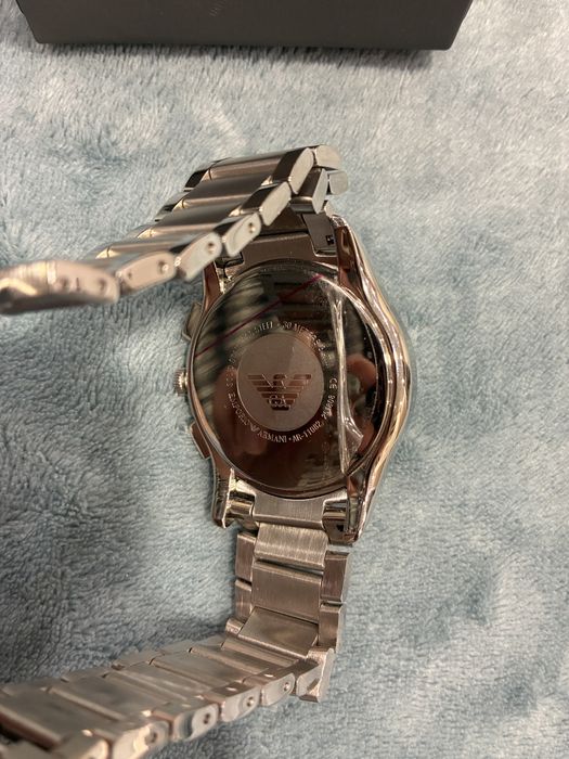 Часовник Emporio Armani