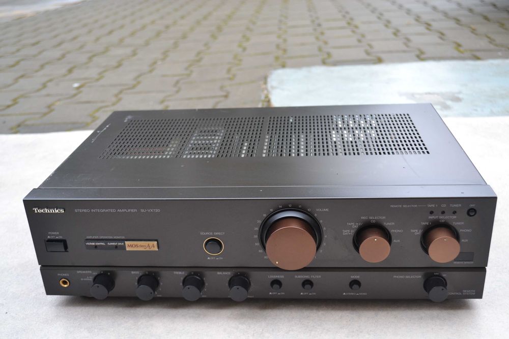 Amplificator Technics SU VX 720