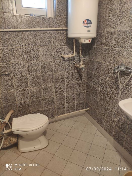 Продава се Двустаен апартамент в Велики Преслав - 67 кв.м за 747 €/кв.м - Снимка #3