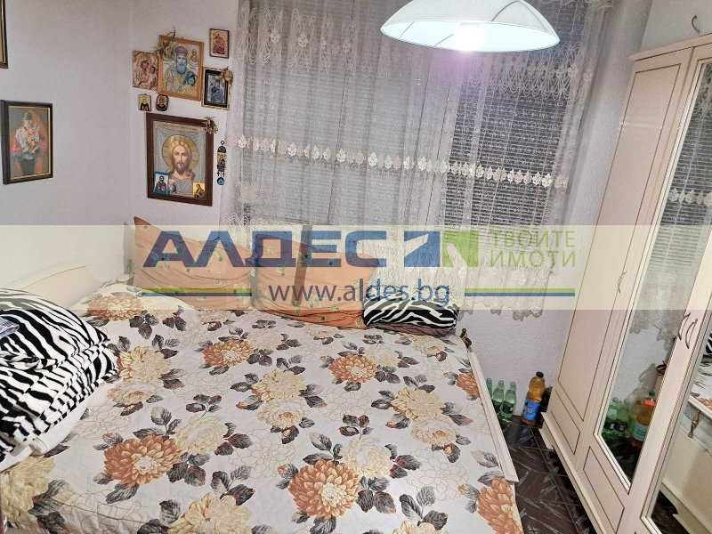 Продава се Тристаен апартамент в София, Карпузица - 68 кв.м за 1912 €/кв.м - Снимка #11