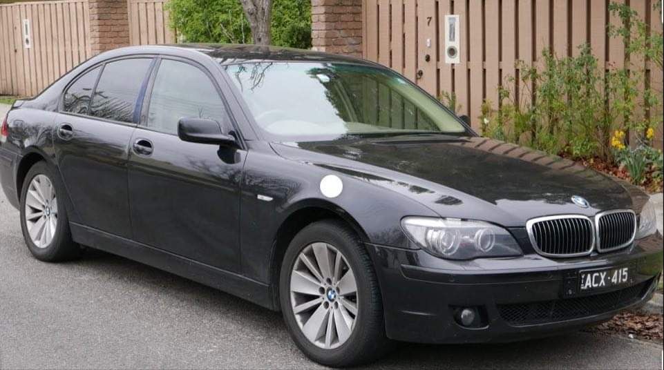 Dezmembrez piese bmw seria 7 e65 e66 facelift