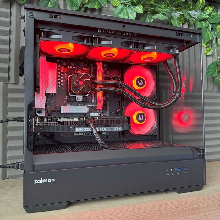 ЛИЗИНГ! Нова геймърска машина Ryzen 7 9700X | RTX 5070 | 32GB DDR5