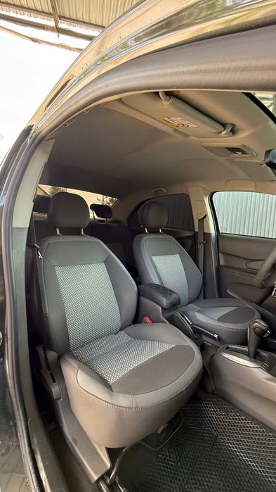 Chevrolet Cobalt 2023 — 3