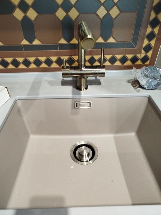 Santexnik xizmati 24\7  сантехник электрик хизмати бухоро буйлаб