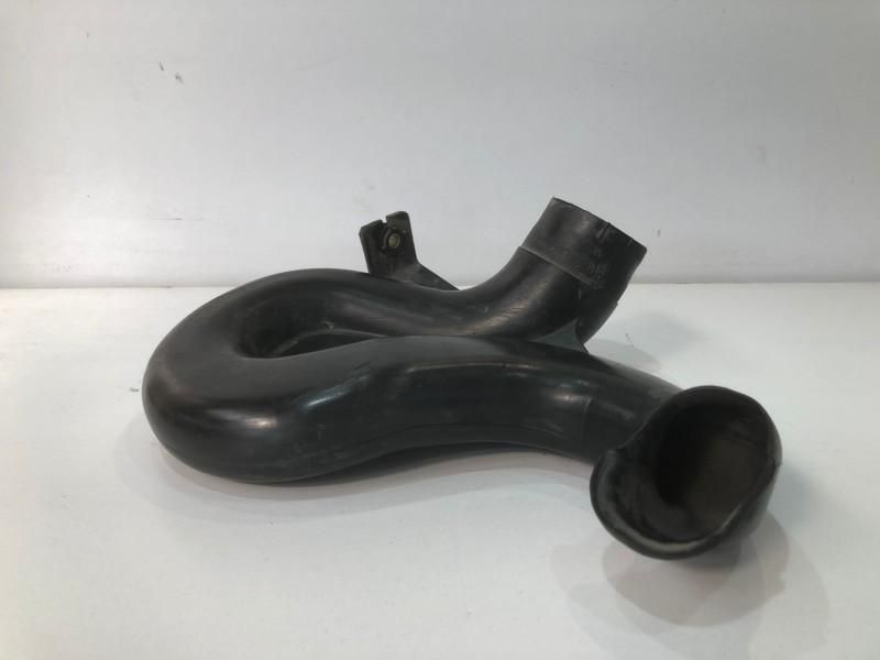 Furtun / rezonator admisie aer Nissan X-Trail (2001-2007) 2.2 dci YD22ETI 16554ES60A