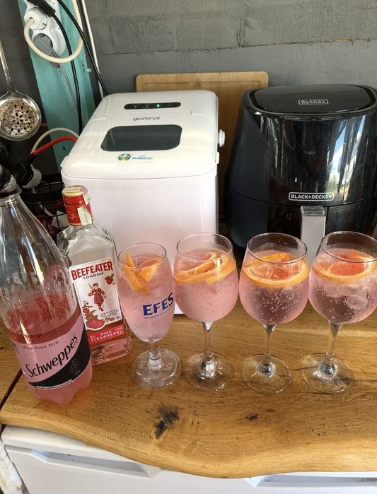 Каравана на къмпинг Градина