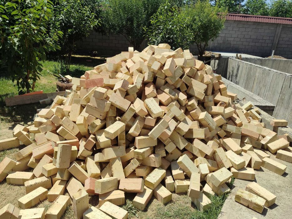 Пишган ва хом гишт доставка