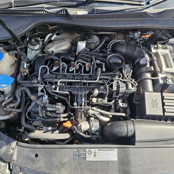 • Продавам Голф 6 1.6 дизел 2010г. на ЧАСТИ /golf 5  golf 6 и др. коли